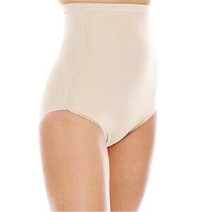 High-Waisted Shapewear Briefs in Cream